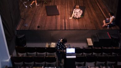 Turk-ve-Dunya-Tiyatrosunda-Mutlaka-Okunmasi-Gereken-5-Temel-Eser